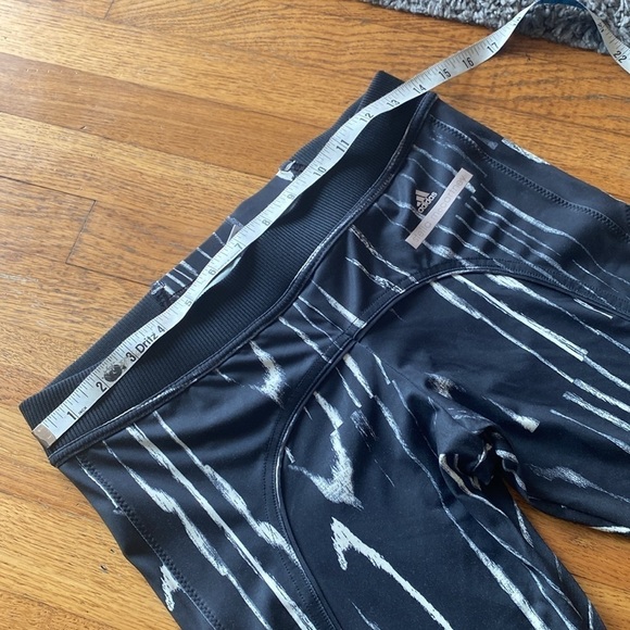 adidas by Stella McCartney 3/4 Running Tights Black and Frost Size Small - Picture 7 of 12